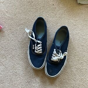 Vans Authentic Sneaker in Dress Blues/True White